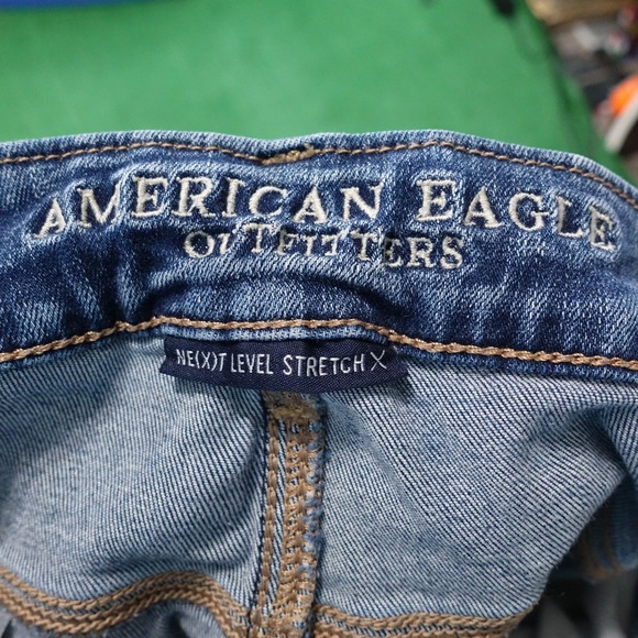 AMERICAN EAGLE NEXT LEVEL STRETCH X HI-RISE SHORTIE CUT OFF DENIM JEAN SHORTS 4 - Picture 5 of 8